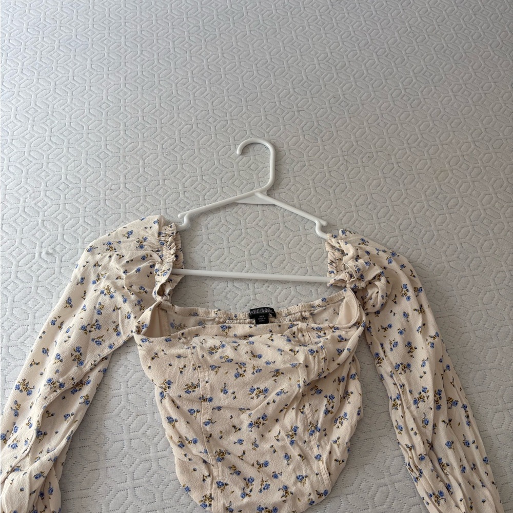 Wild Fable Cream Floral Blouse
